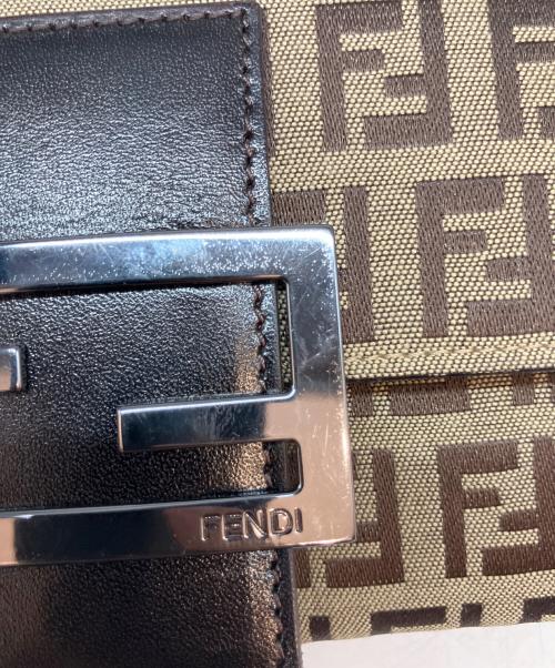 FENDI（フェンディ）FENDI (フェンディ) ズッカ 2270-8M00036・029 2つ折り財布 ブラウンの古着・服飾アイテム