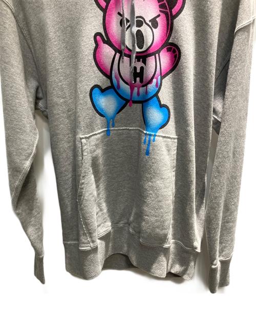 Hysteric Glamour（ヒステリックグラマー）Hysteric Glamour (ヒステリックグラマー) GRAFFITI BEAR PT PARKA プルオーバーパーカー グレー サイズ:Mの古着・服飾アイテム