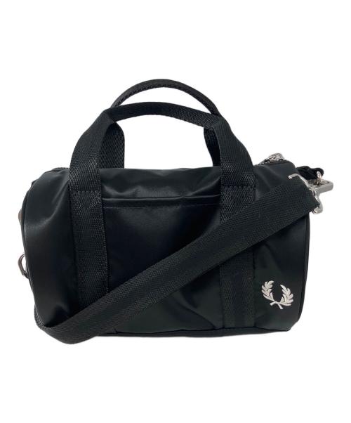 FRED PERRY（フレッドペリー）FRED PERRY (フレッドペリー) BEAMS (ビームス) ミニバレルバッグ ブラックの古着・服飾アイテム