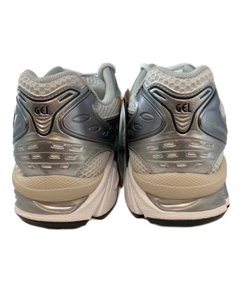 asics（アシックス）asics (アシックス) ゲルカヤノ 14 ローカットスニーカー シルバー サイズ:27cmの古着・服飾アイテム