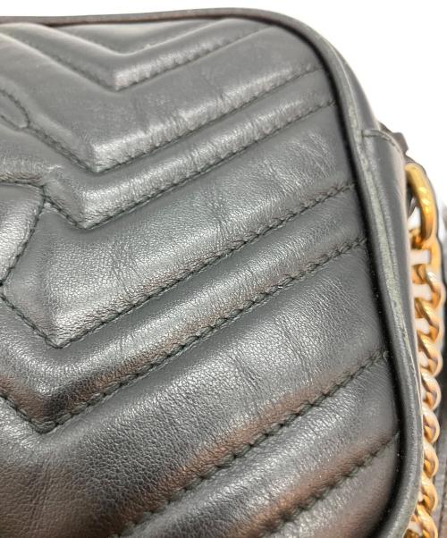 GUCCI（グッチ）GUCCI (グッチ) GGマーモントスモール カメラバッグ 486623 ショルダーバッグ ブラックの古着・服飾アイテム