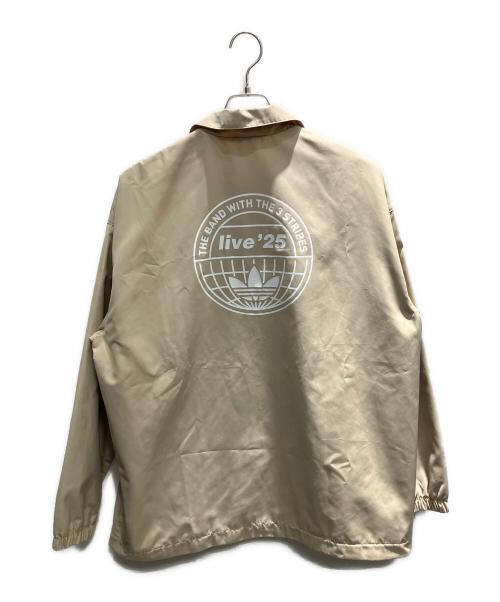 adidas（アディダス）adidas (アディダス) oasis (オアシス) コーチジャケット ベージュ サイズ:XXLの古着・服飾アイテム
