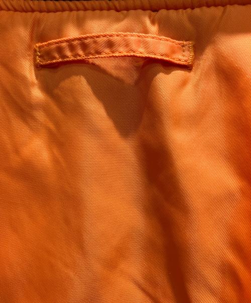 ALPHA INDUSTRIES（アルファインダストリーズ）ALPHA INDUSTRIES (アルファインダストリーズ) MA-1ジャケット ブラック×オレンジ サイズ:XLの古着・服飾アイテム