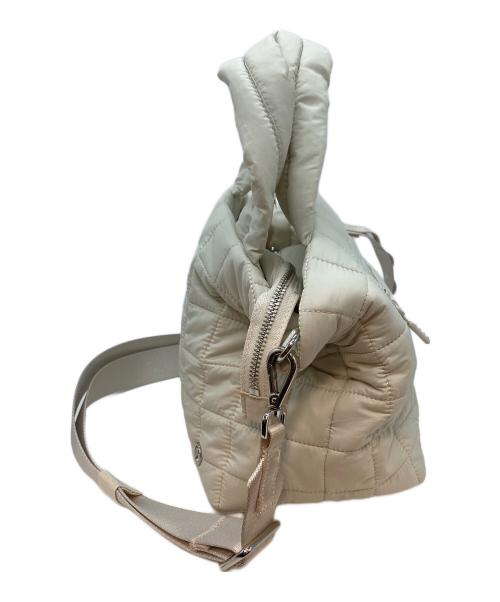 LULULEMON（ルルレモン）LULULEMON (ルルレモン) キルトグリッド クロスボディバッグ 2WAYショルダーバッグ ホワイトの古着・服飾アイテム