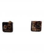 CHANELシャネル）の古着「No.5 クローバーモチーフ ピアス」