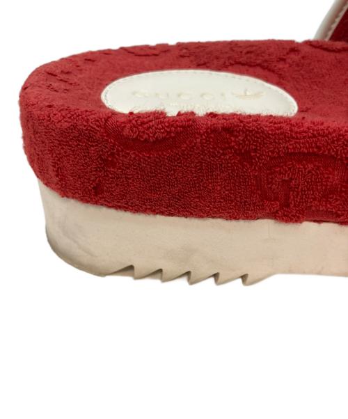 adidas（アディダス）adidas (アディダス) GUCCI (グッチ) GG プラットフォーム サンダル サンダル レッド×ホワイト サイズ:38の古着・服飾アイテム