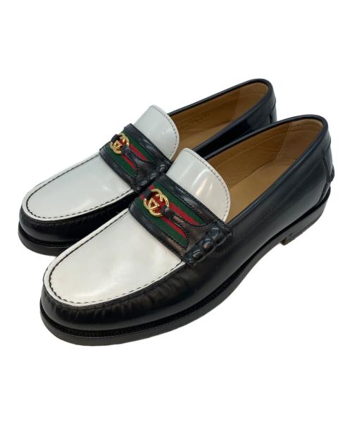 GUCCI（グッチ）GUCCI (グッチ) インターロッキングGローファー ローファー ホワイト×ブラック サイズ:5 1/2の古着・服飾アイテム