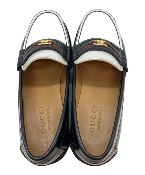 GUCCI（グッチ）GUCCI (グッチ) インターロッキングGローファー ローファー ホワイト×ブラック サイズ:5 1/2の古着・服飾アイテム