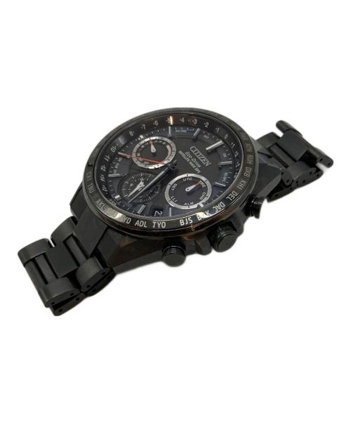 CITIZEN（シチズン）CITIZEN (シチズン) アテッサ 電波ソーラー F950-T026664 SSブレスレット腕時計 ブラックの古着・服飾アイテム