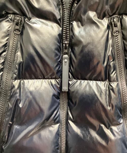 adidas（アディダス）adidas (アディダス) ダウンジャケット ブラック サイズ:Ｌの古着・服飾アイテム