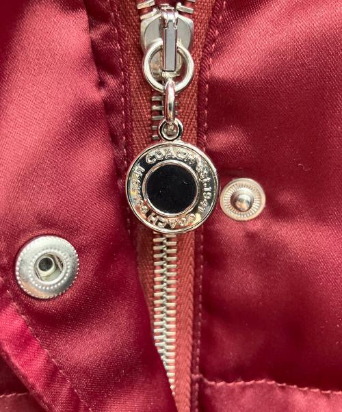 COACH（コーチ）COACH (コーチ) ダウンジャケット レッド サイズ:XSの古着・服飾アイテム
