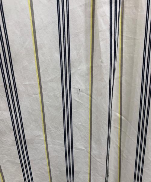 WELLDER（ウェルダー）WELLDER (ウェルダー) Back-Neck Open Belted Shirt Dress アイボリー サイズ:Mの古着・服飾アイテム