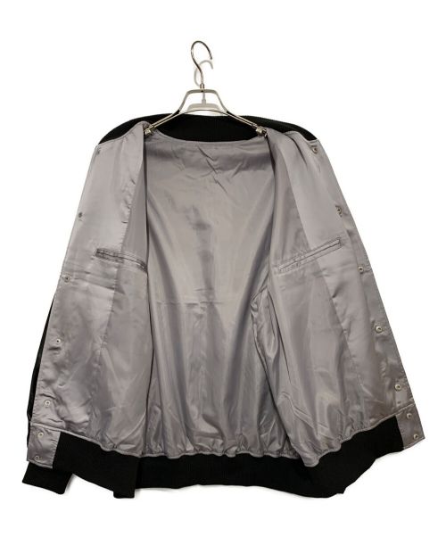 ADRER（アドラー）ADRER (アドラー) レザー×サテン スタジアムスカジャンパー グレー×ブラック サイズ:Sの古着・服飾アイテム