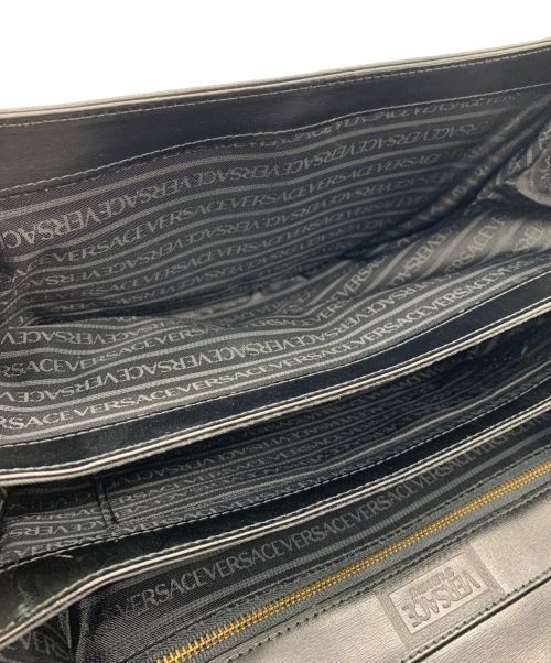 VERSACE（ヴェルサーチェ）VERSACE (ヴェルサーチ) ハンドバッグ ブラックの古着・服飾アイテム