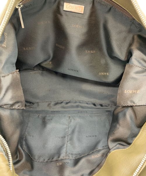 LOEWE（ロエベ）LOEWE (ロエベ) ワンショルダーバッグ オリーブの古着・服飾アイテム