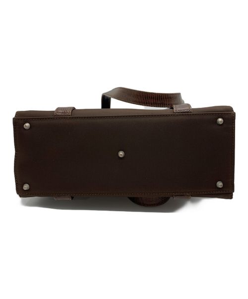 GIANNI VERSACE（ジャンニ・ヴェルサーチ）GIANNI VERSACE (ジャンニヴェルサーチ) ショルダーバッグ ブラウンの古着・服飾アイテム