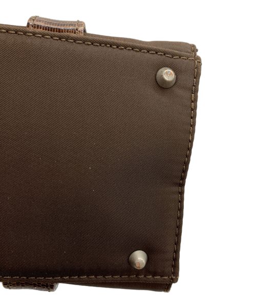 GIANNI VERSACE（ジャンニ・ヴェルサーチ）GIANNI VERSACE (ジャンニヴェルサーチ) ショルダーバッグ ブラウンの古着・服飾アイテム