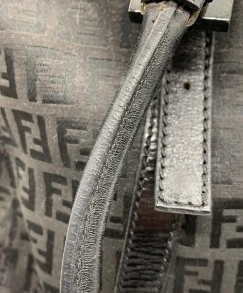 FENDI（フェンディ）FENDI (フェンディ) ハンドバッグ ブラックの古着・服飾アイテム