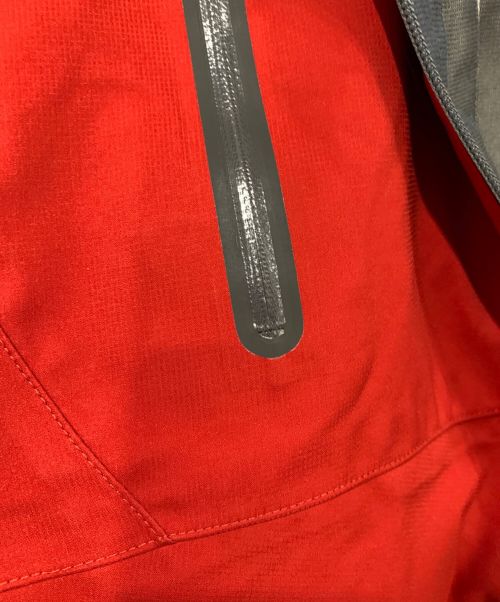 mont-bell（モンベル）mont-bell (モンベル) アルパインサーマシェル レッド サイズ:Mの古着・服飾アイテム