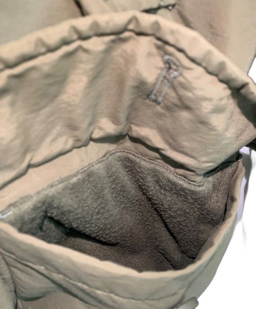 FREEDOMDAY（フリーダムデイ）FREEDOMDAY (フリーダムデイ) ミリタリーダウンジャケット カーキ サイズ:XSの古着・服飾アイテム