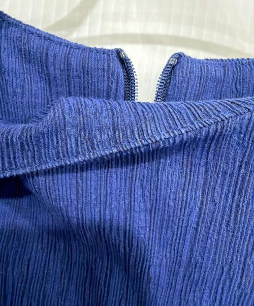 UNTITLED（アンタイトル）UNTITLED (アンタイトル) 半袖ワンピース ブルーの古着・服飾アイテム