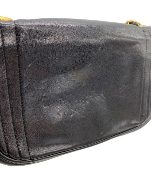 CHANEL（シャネル）CHANEL (シャネル) チェーンショルダーバッグ ブラックの古着・服飾アイテム