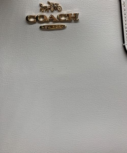 COACH（コーチ）COACH (コーチ) 2WAYバッグ アイボリーの古着・服飾アイテム