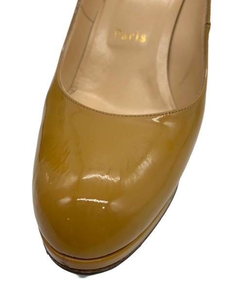 Christian Louboutin（クリスチャン・ルブタン）Christian Louboutin (クリスチャン・ルブタン) ハイヒールパンプス ブラウン サイズ:361/2の古着・服飾アイテム