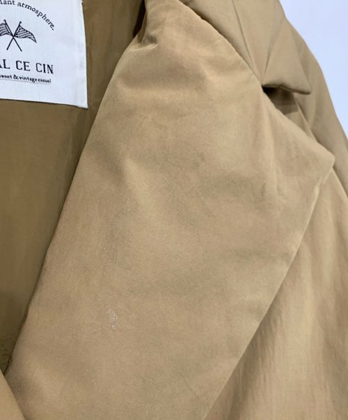 pual ce cin（ピュアルセシン）pual ce cin (ピュアルセシン) 中綿テーラードコート カーキ サイズ:-の古着・服飾アイテム