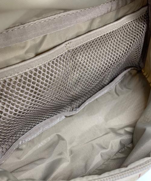 SUPREME（シュプリーム）Supreme (シュプリーム) ショルダーバッグ ベージュの古着・服飾アイテム