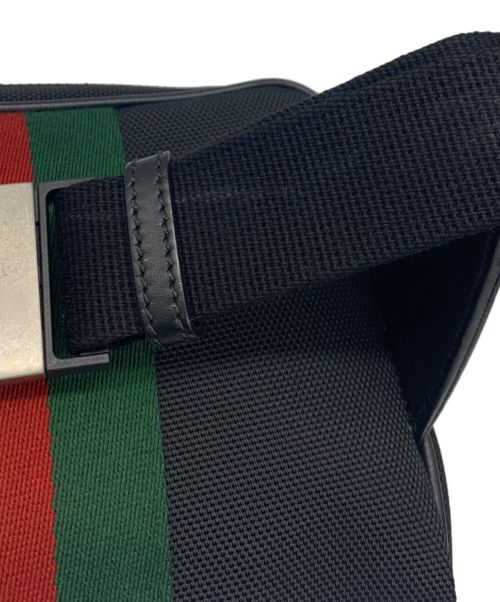 GUCCI（グッチ）GUCCI (グッチ) ウエストバッグ ブラックの古着・服飾アイテム