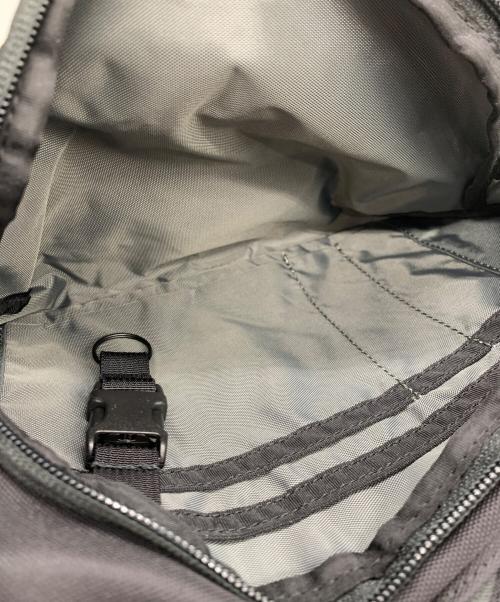 BRIEFING（ブリーフィング）BRIEFING (ブリーフィング) ショルダーバッグ ブラックの古着・服飾アイテム