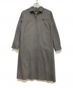 FRED PERRYフレッドペリー）の古着「プリーツバックシャツドレスワンピース」｜グレー