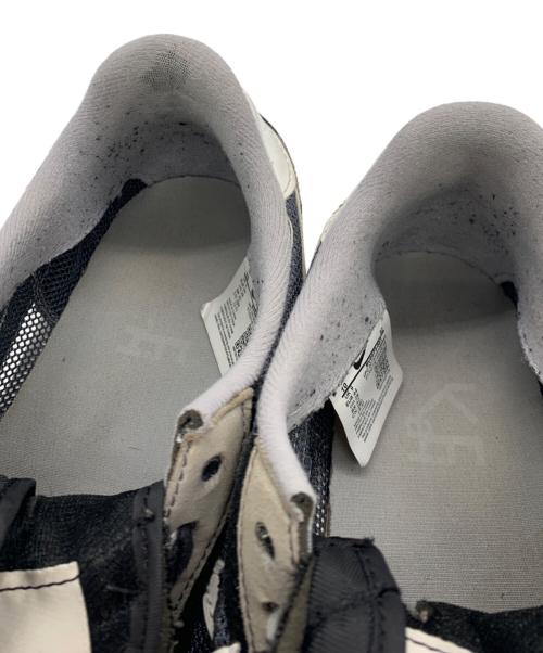 NIKE（ナイキ）NIKE (ナイキ) sacai (サカイ) ローカットスニーカー グレー×ブラック サイズ:28㎝の古着・服飾アイテム