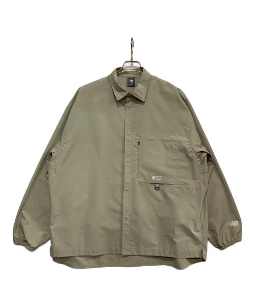 NEW BALANCE（ニューバランス）NEW BALANCE (ニューバランス) オーバーサイズシャツ ベージュ サイズ:Lの古着・服飾アイテム