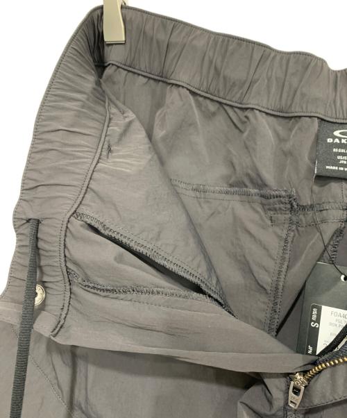 OAKLEY（オークリー）OAKLEY (オークリー) FGL TOOL BOXパンツ ブラック サイズ:Mの古着・服飾アイテム