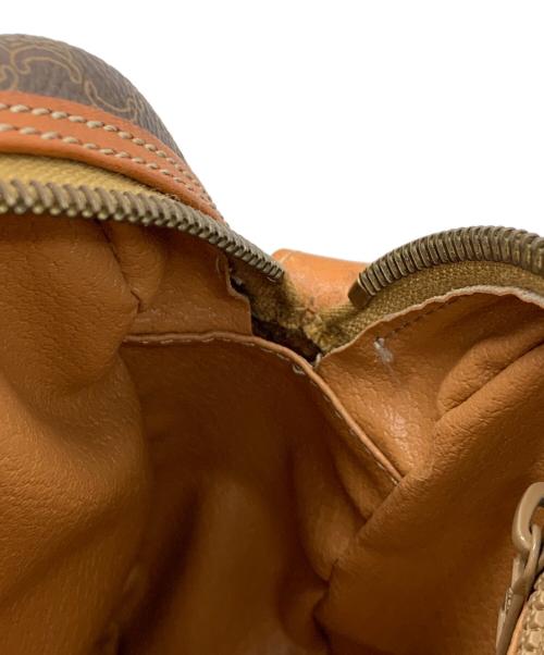 CELINE（セリーヌ）CELINE (セリーヌ) マカダム柄ショルダーバッグ ブラウンの古着・服飾アイテム