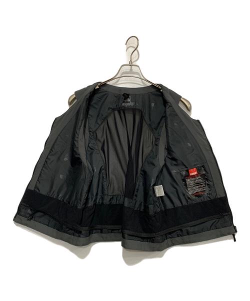 THE NORTH FACE（ザ ノース フェイス）THE NORTH FACE (ザ ノース フェイス) ナイロンベスト グレー×ブラック サイズ:Mの古着・服飾アイテム