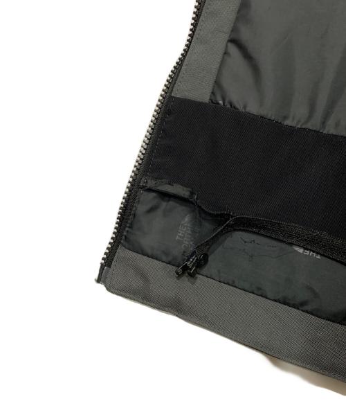 THE NORTH FACE（ザ ノース フェイス）THE NORTH FACE (ザ ノース フェイス) ナイロンベスト グレー×ブラック サイズ:Mの古着・服飾アイテム