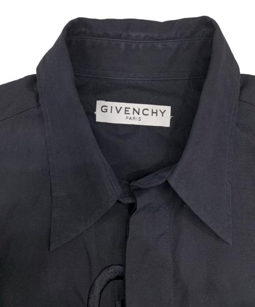 GIVENCHY（ジバンシィ）GIVENCHY (ジバンシィ) ロゴ刺繍シャツ ブラック サイズ:SIZE39の古着・服飾アイテム