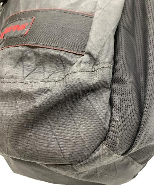 BRIEFING（ブリーフィング）BRIEFING (ブリーフィング) バーティカルスリングバッグ ブラックの古着・服飾アイテム