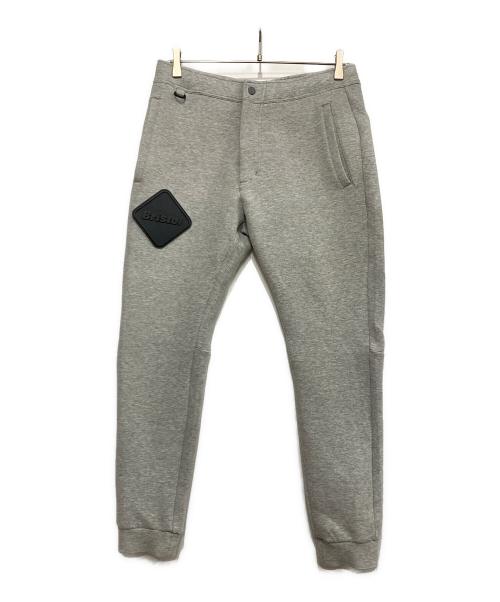 F.C.R.B.（エフシーレアルブリストル）F.C.R.B. (エフシーレアルブリストル) SWEAT TRAINING PANTS グレー サイズ:Mの古着・服飾アイテム
