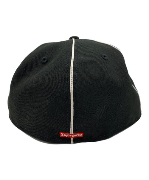 New Era（ニューエラ）New Era (ニューエラ) Supreme (シュプリーム) キャップ ブラック サイズ:7 1/2の古着・服飾アイテム