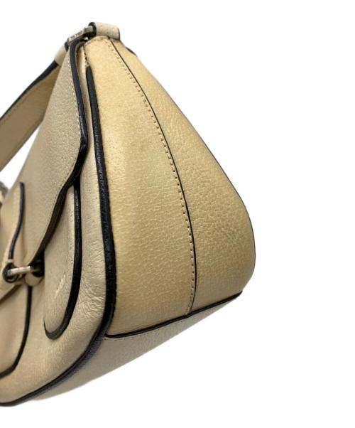 PRADA（プラダ）PRADA (プラダ) ワンショルダーバッグ アイボリーの古着・服飾アイテム