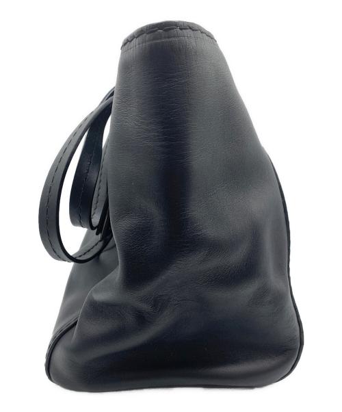 MIU MIU（ミュウミュウ）MIU MIU (ミュウミュウ) ハンドバッグ ブラックの古着・服飾アイテム