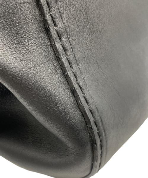 MIU MIU（ミュウミュウ）MIU MIU (ミュウミュウ) ハンドバッグ ブラックの古着・服飾アイテム