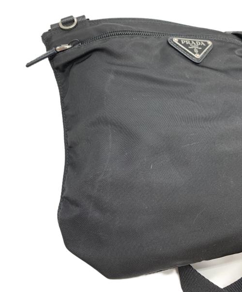 PRADA（プラダ）PRADA (プラダ) ナイロンショルダーバッグ ブラックの古着・服飾アイテム
