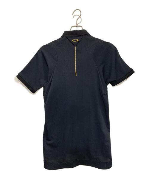 OAKLEY（オークリー）OAKLEY (オークリー) ポロシャツ ブラック サイズ:Mの古着・服飾アイテム