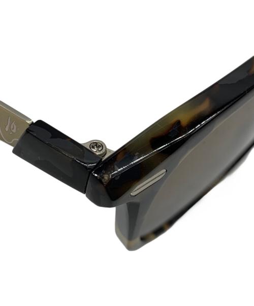 A BATHING APE（ア ベイシング エイプ）A BATHING APE (ア ベイシング エイプ) サングラス カーキの古着・服飾アイテム