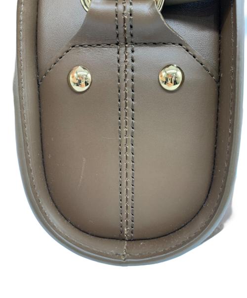 A.P.C.（アーペーセー）A.P.C. (アーペーセー) ショルダーバッグ ブラウンの古着・服飾アイテム